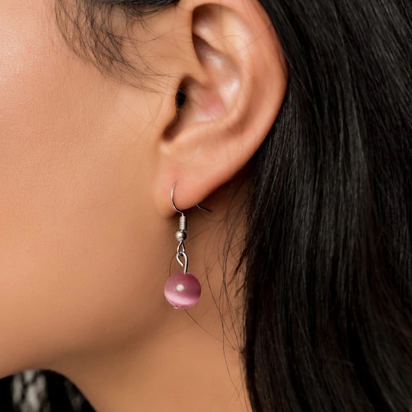 Glow And Tell Pink Necklace & Earrings Set - Picture 3 of 3